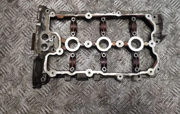 Porsche Panamera (970) Engine head 06E103286