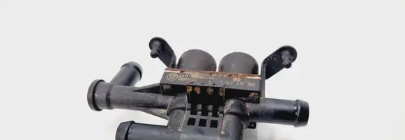 BMW 5 F10 F11 Coolant heater control valve 64119119164