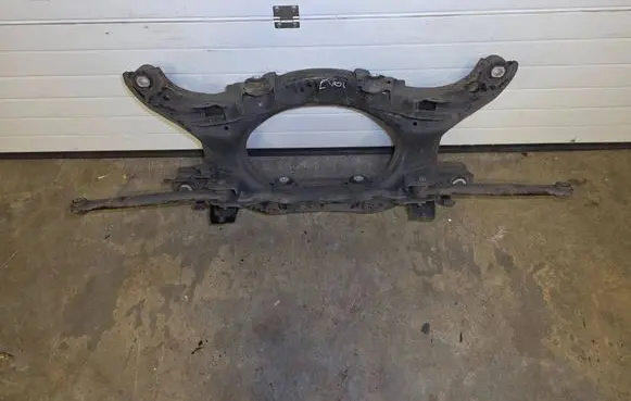 Land Rover Evoque I Rear subframe 
