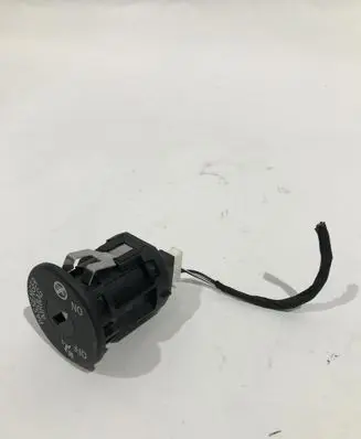 BMW 2 F44 Passenger airbag on/off switch 9483731