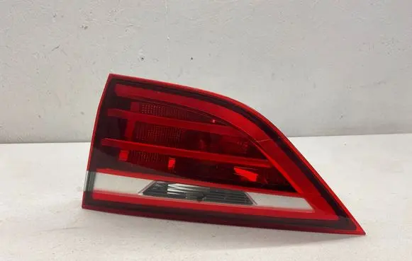 BMW 2 F46 Tailgate rear/tail lights 7329792 F03538000F 24102015