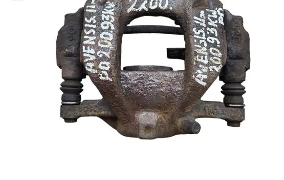 Toyota Avensis T270 Front brake caliper 