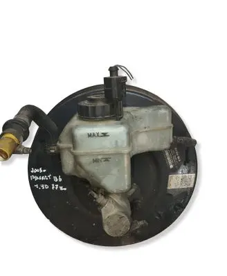 Volkswagen PASSAT B6 Brake booster 3C1614105D 03787423014