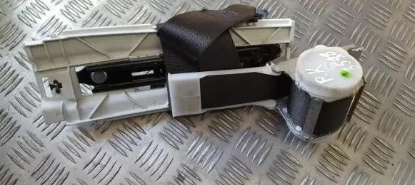 Opel Vectra C Front seatbelt 13128271 13146617