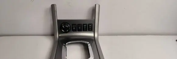 Nissan Navara D40 Gear shifter surround trim plastic 969405X00A