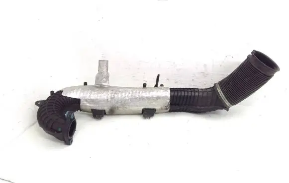 Ford Kuga I Intercooler hose/pipe 7689557700 7M519A673GL