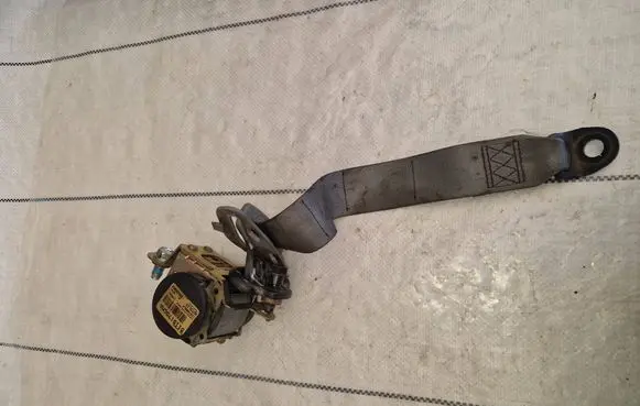 KIA Sorento Rear seatbelt 5115175gma