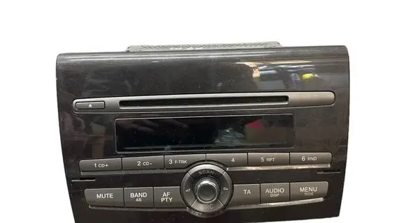 Fiat Bravo Radio/CD/DVD/GPS head unit 735484417 M009986 21112008