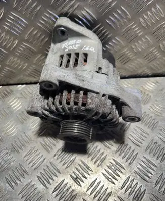 Toyota Verso Generator/alternator 8574045 TG15C200 2619890A