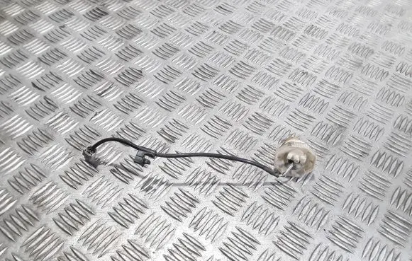 Toyota Avensis T250 Fuel level sensor 
