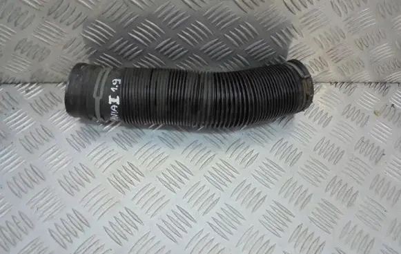 Skoda Octavia Mk1 (1U) Air intake hose/pipe
