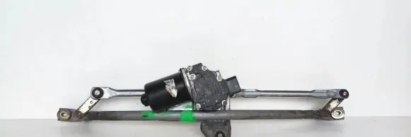 Audi A6 S6 C5 4B Front wiper linkage and motor 8D1955605B