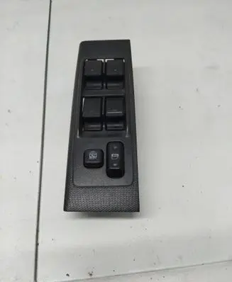 Toyota Corolla Verso AR10 Electric window control switch 848200F030