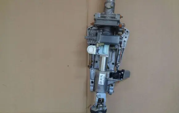 Mercedes-Benz E W212 Steering wheel axle