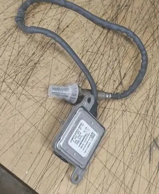 Mercedes-Benz C W205 Lambda probe sensor A0009059703