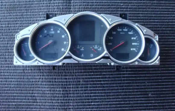 Porsche Cayenne (9PA) Speedometer (instrument cluster) 7L5920870A