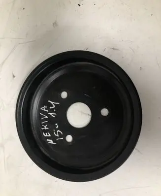 Opel Meriva B Water pump pulley 90531737