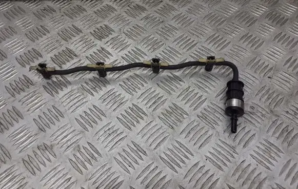 Renault Scenic II - Grand scenic II Fuel line pipe