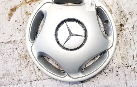 Mercedes-Benz E W210 R15 wheel hub/cap/trim a2104010124