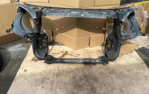 Mercedes-Benz ML W164 Radiator support slam panel A2515840526