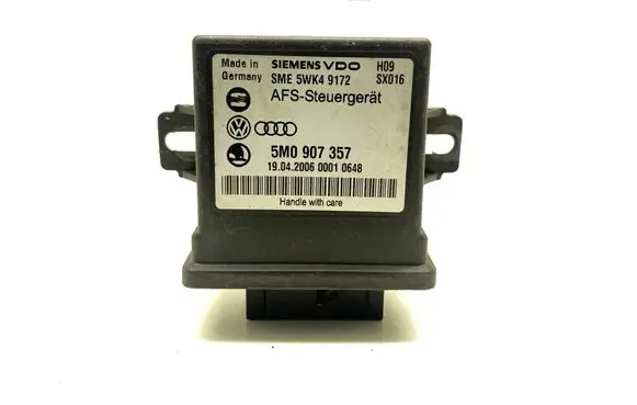 Volkswagen PASSAT B6 Light module LCM 5M0907357