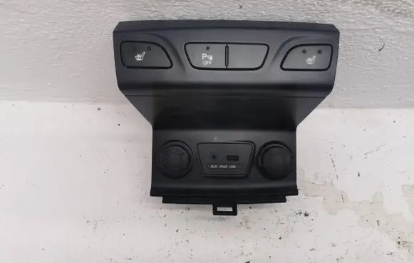 Hyundai ix35 Other switches/knobs/shifts