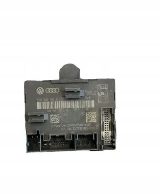 Audi A1 Door control unit/module 8X0959792F