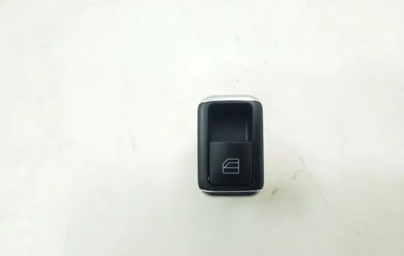 Mercedes-Benz CLA C117 X117 W117 Electric window control switch A2049058102