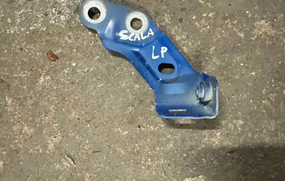 Skoda Scala Fender 654821149A