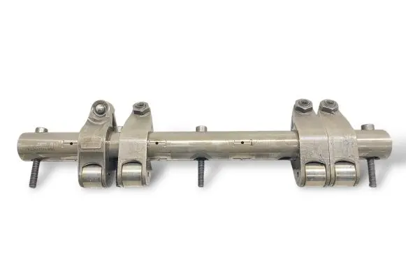 Volkswagen PASSAT B6 Camshaft 03G109527A