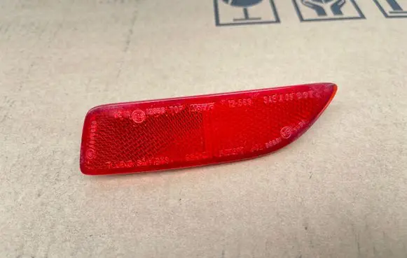 Rear tail light reflector