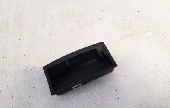 Hyundai i30 Car ashtray atj10 hyindaiatj10
