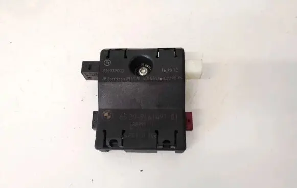 BMW X5 E70 Antenna control unit 914149101 6520914149101