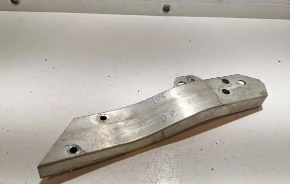 Radiator support slam panel bracket