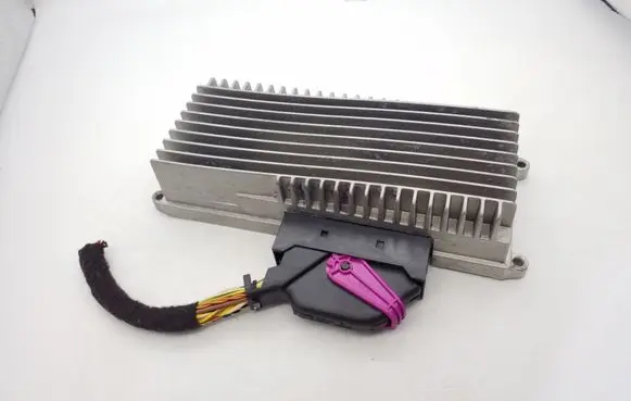 Audi Q5 SQ5 Sound amplifier 8R0035223 2711082058