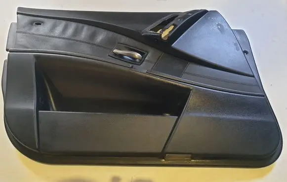 BMW 5 E60 E61 Front door card panel trim 7076763