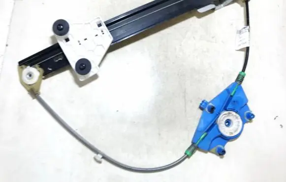 Sliding door window regulator with motor
