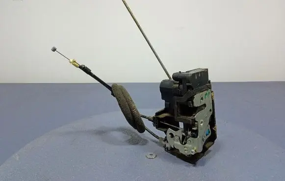 Front door lock