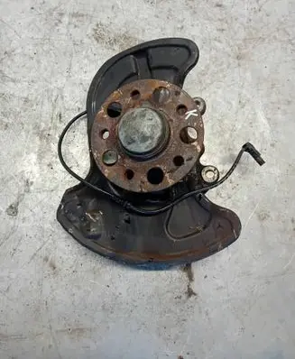 Mercedes-Benz C W204 Front wheel hub spindle knuckle