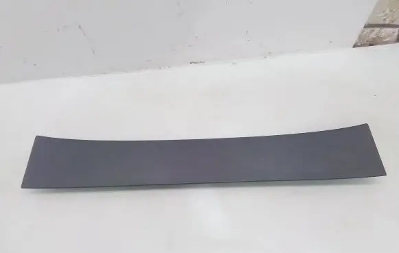 Mercedes-Benz ML W163 Other trunk/boot trim element A1636900025