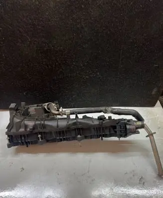 BMW 5 F10 F11 Intake manifold 2100047 76006 032070