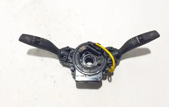 KIA Xceed Wiper turn signal indicator stalk/switch