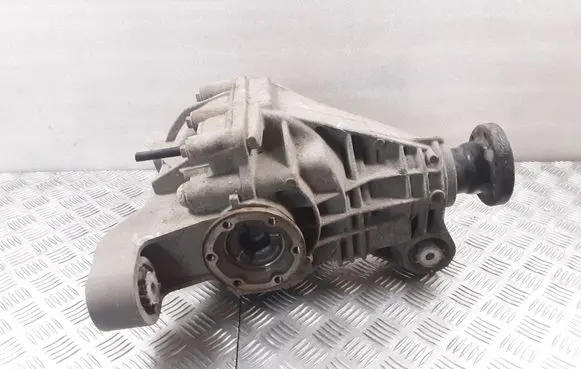 Volkswagen Touareg I Rear differential 4460310010
