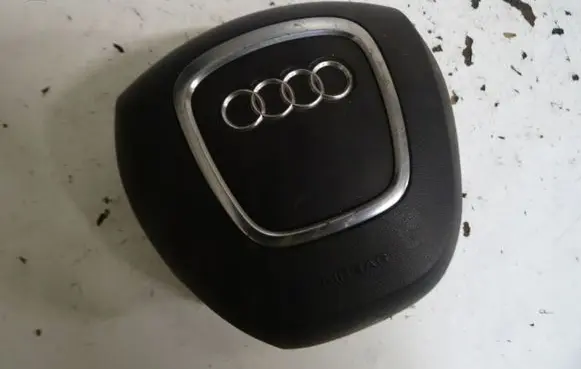 Audi Q5 SQ5 Steering wheel airbag 8R0880201A