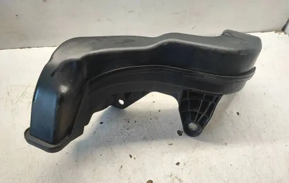 Renault Trafic III (X82) Air intake duct part 214757782R 93453523