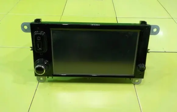 Renault Clio IV Radio/CD/DVD/GPS head unit 281153868R