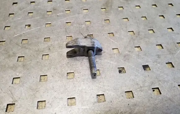 Fuel Injector clamp holder