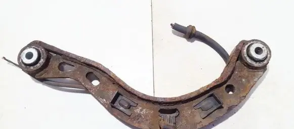 Rear upper control arm/wishbone