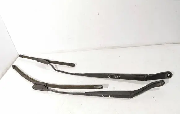 Citroen DS3 Front wiper blade arm 9683828480