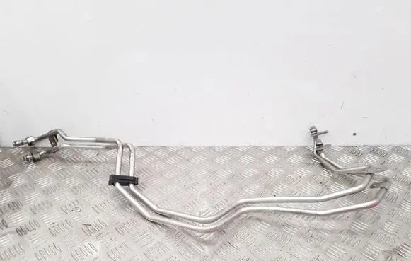 Audi A5 8T 8F Gearbox oil cooler pipe/hose 8K0317818BN 8K0317818